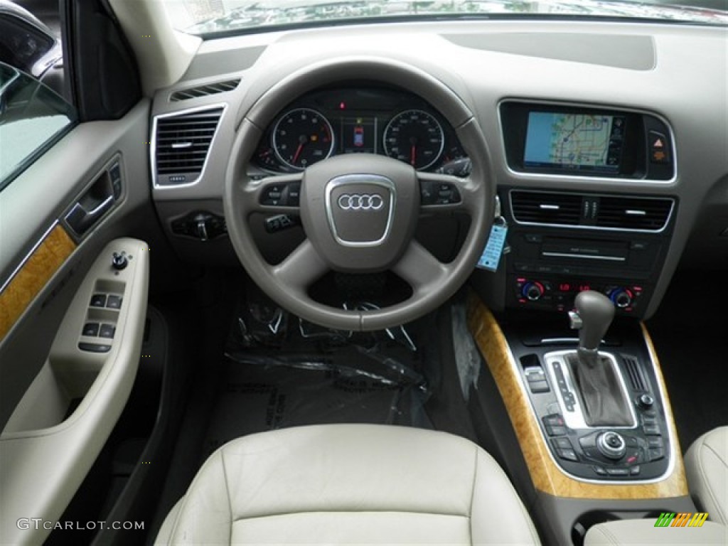 2009 Q5 3.2 Premium quattro - Brilliant Black / Cardamom Beige photo #39