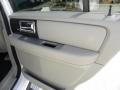 2010 White Platinum Metallic Tri-Coat Lincoln Navigator Limited Edition  photo #16