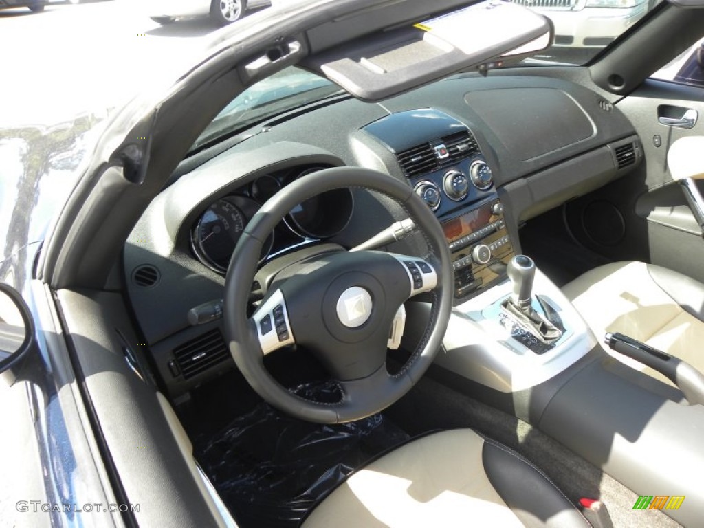 2007 Saturn Sky Roadster Tan Dashboard Photo #71257366