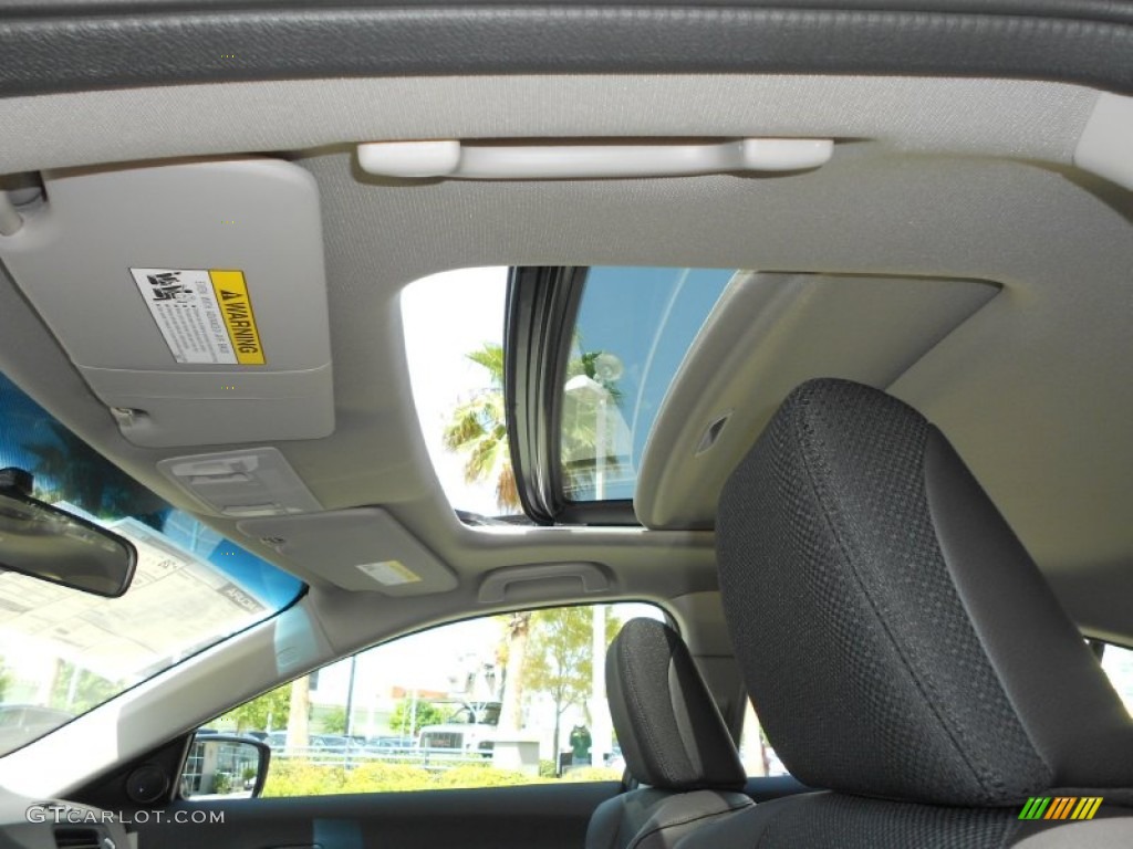 2013 Acura ILX 2.0L Sunroof Photo #71258518