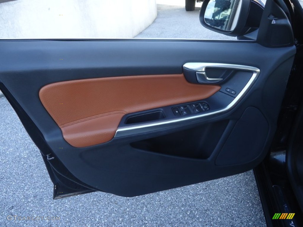 2011 Volvo S60 T6 AWD Beechwood Brown/Off Black Door Panel Photo #71259544