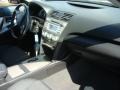 Black - Camry SE Photo No. 21
