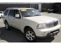 2005 Ivory Parchment Tri-Coat Lincoln Aviator Luxury AWD  photo #3