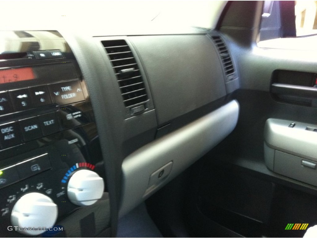 2007 Tundra SR5 Double Cab - Blue Streak Metallic / Graphite Gray photo #25