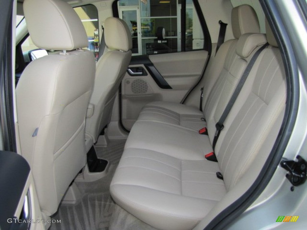 2011 Land Rover LR2 HSE Rear Seat Photo #71262154