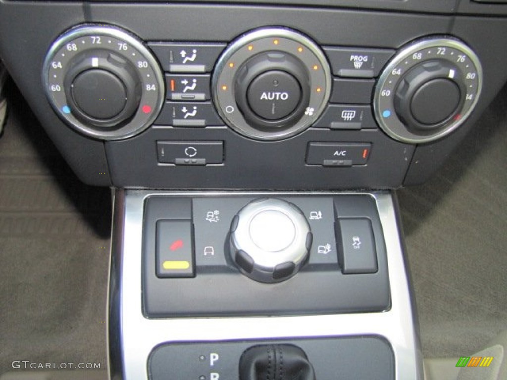 2011 Land Rover LR2 HSE Controls Photo #71262283