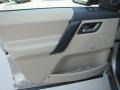 2011 Ipanema Sand Metallic Land Rover LR2 HSE  photo #36