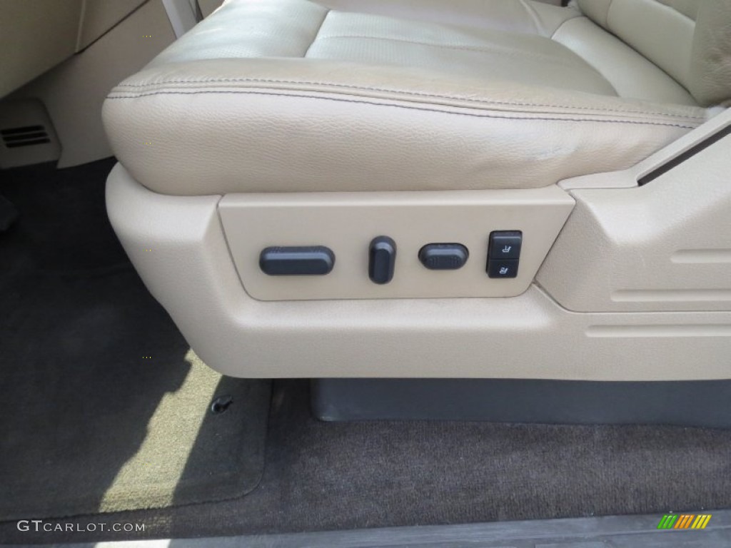 2010 F150 Lariat SuperCrew - Tuxedo Black / Tan photo #34