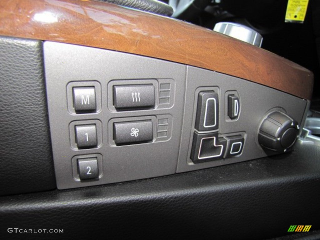 2006 BMW 7 Series 760i Sedan Controls Photo #71264194