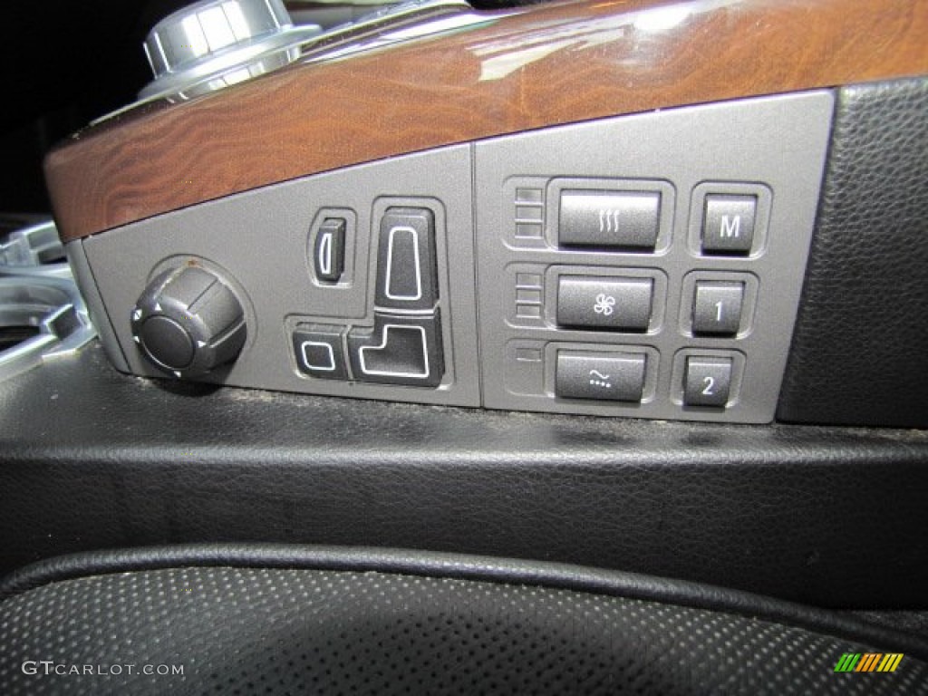 2006 BMW 7 Series 760i Sedan Controls Photo #71264314