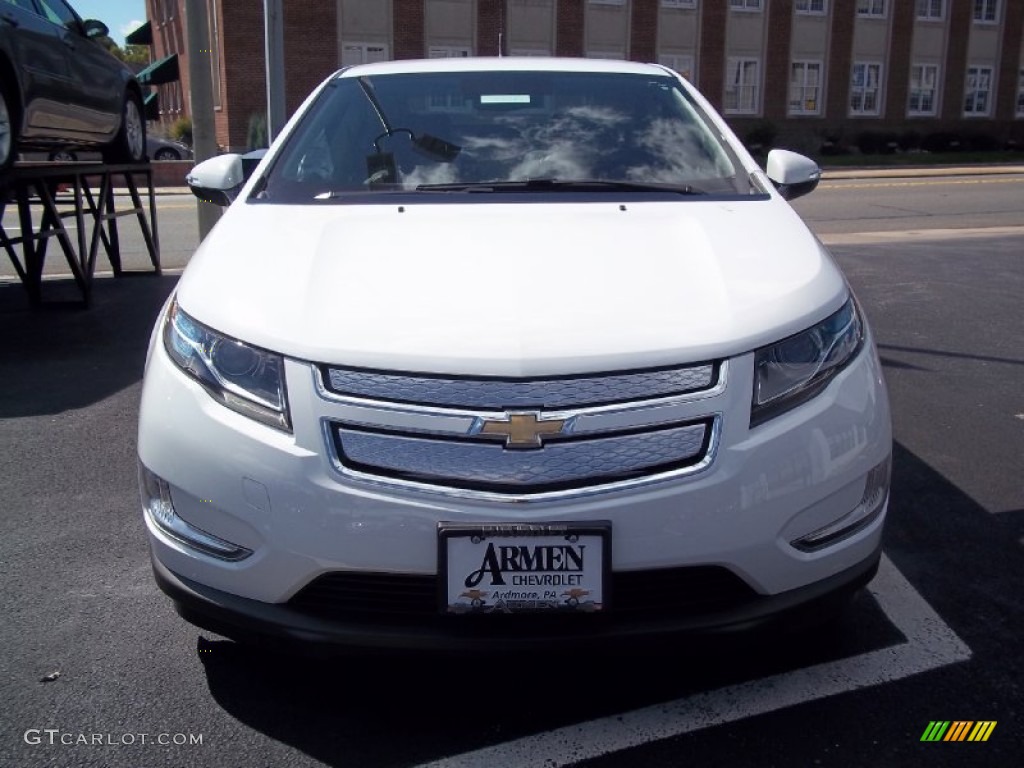 2013 Volt  - Summit White / Jet Black/Ceramic White Accents photo #2