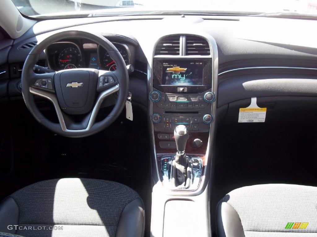 2013 Malibu LT - Silver Ice Metallic / Jet Black photo #10