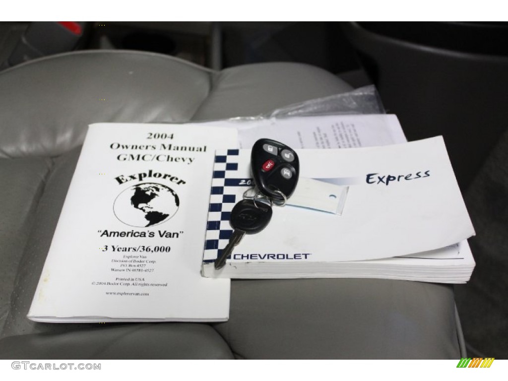 2004 Chevrolet Express 2500 Passenger Conversion Van Books/Manuals Photo #71272471