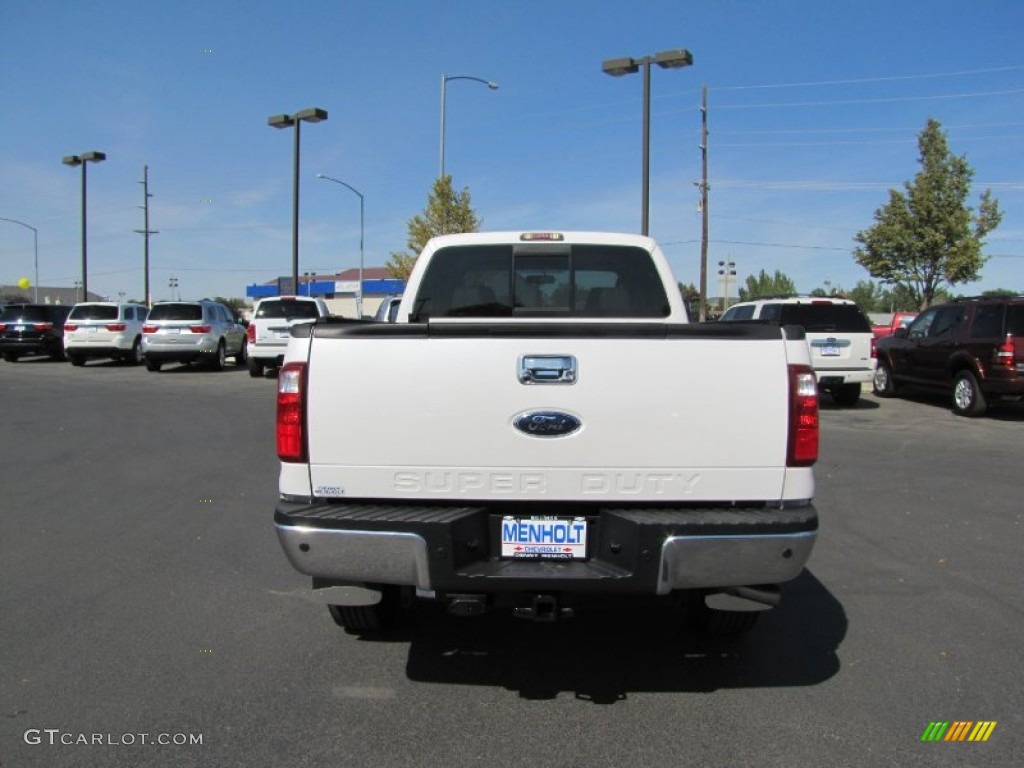 2010 F350 Super Duty Lariat Crew Cab 4x4 - White Platinum Metallic Tri-Coat / Medium Stone photo #4