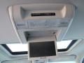 Summit White - Suburban 1500 LS 4x4 Photo No. 13