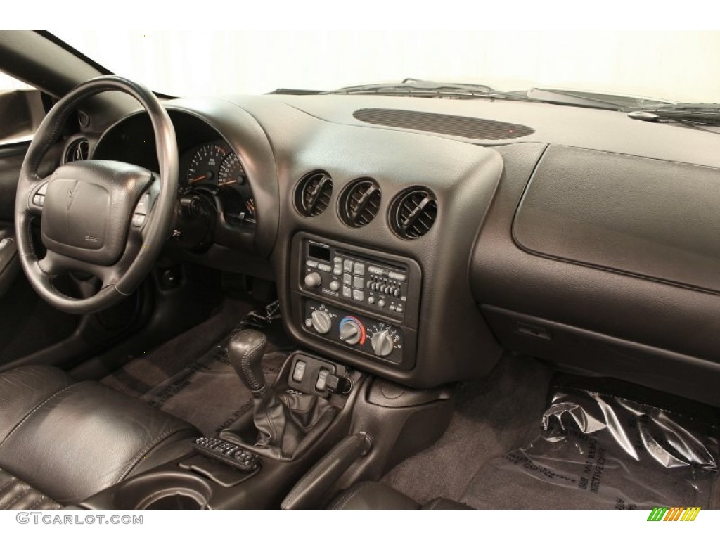 2001 Pontiac Firebird Trans Am WS-6 Convertible Ebony Dashboard Photo #71275983