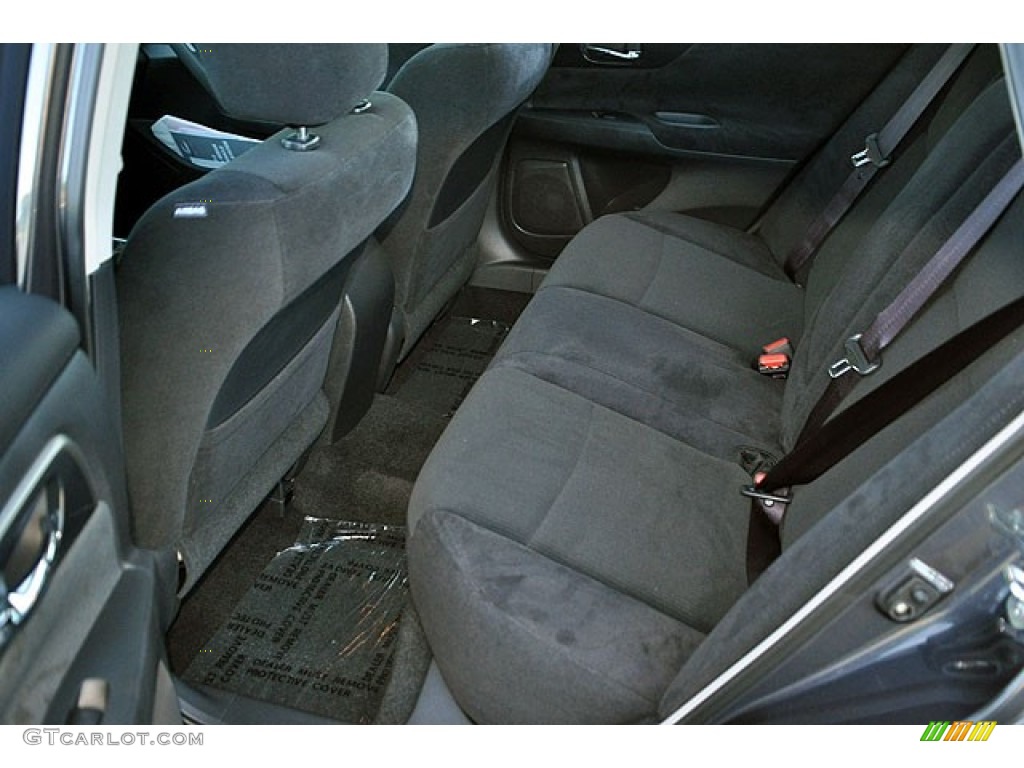 2013 Nissan Altima 3.5 S Rear Seat Photos