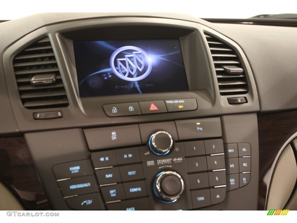 2011 Buick Regal CXL Controls Photo #71276833
