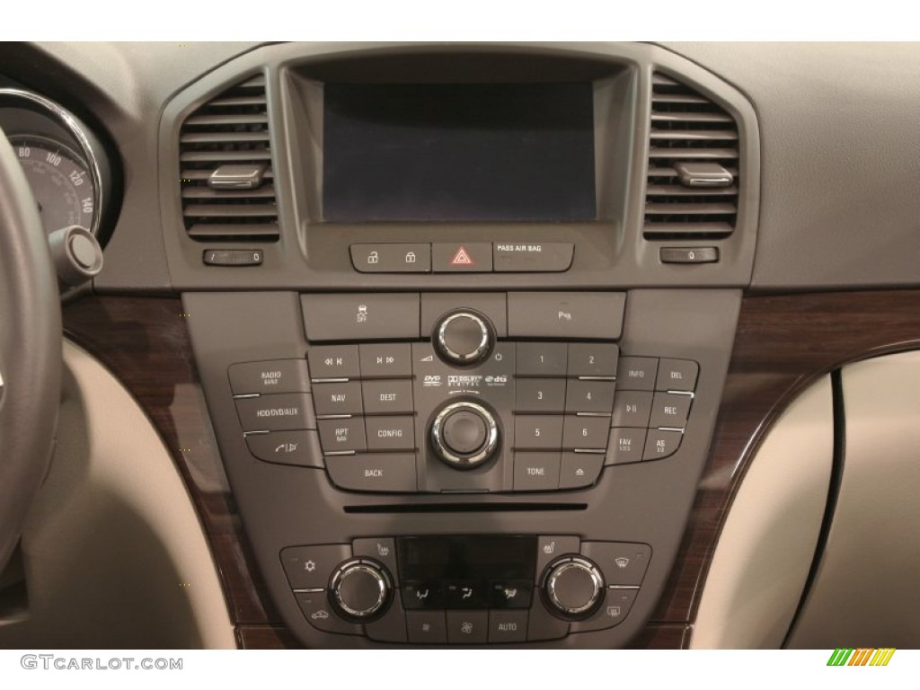 2011 Buick Regal CXL Controls Photo #71277094