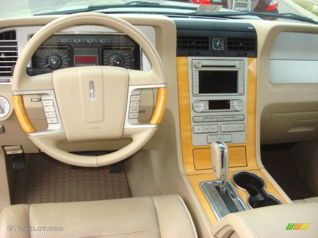 2007 Lincoln Navigator Ultimate 4x4 Camel Dashboard Photo #71278102