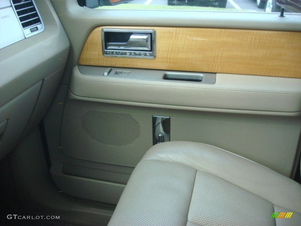 2007 Lincoln Navigator Ultimate 4x4 Camel Door Panel Photo #71278192
