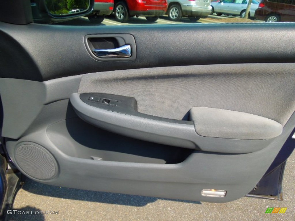 2006 Accord LX Sedan - Royal Blue Pearl / Gray photo #22
