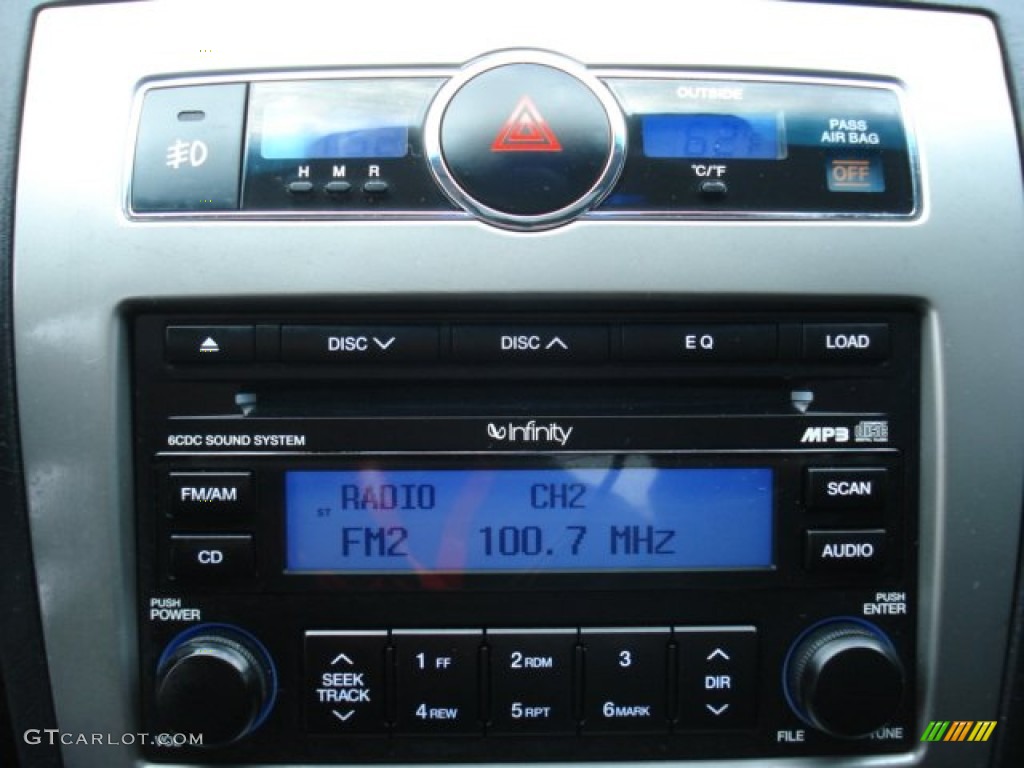 2007 Hyundai Tiburon GT Audio System Photos