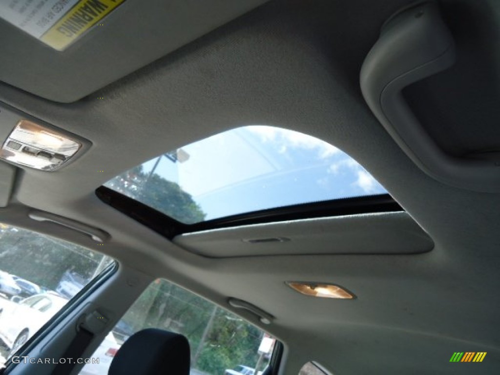 2009 Elantra Touring - Black Pearl / Black photo #7