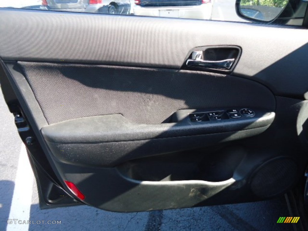 2009 Elantra Touring - Black Pearl / Black photo #16