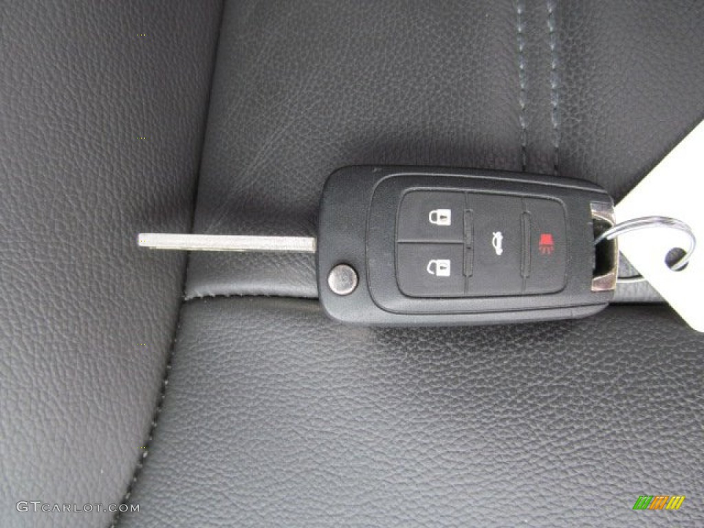 2011 Buick Regal CXL Keys Photo #71282524