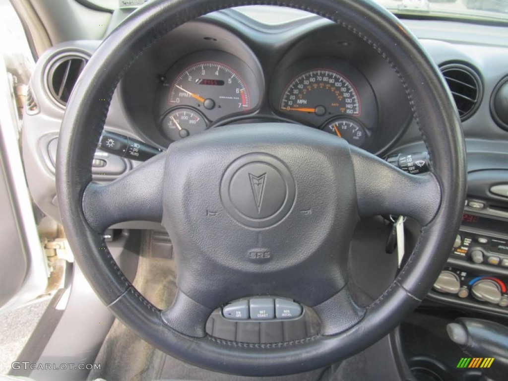 2002 Grand Am GT Sedan - Arctic White / Dark Pewter photo #11