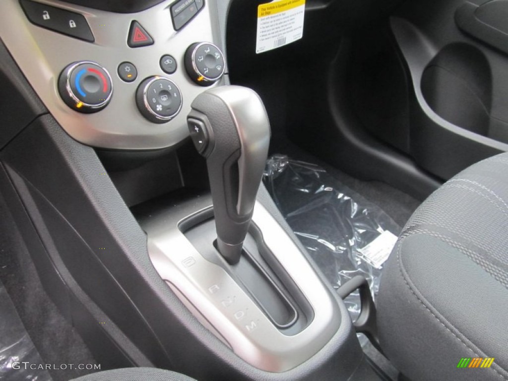 2013 Chevrolet Sonic LT Sedan 6 Speed Automatic Transmission Photo #71284322