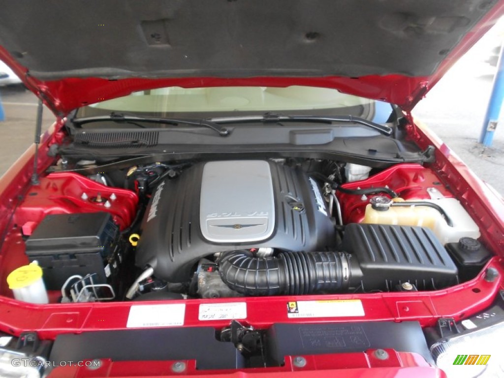 2008 Chrysler 300 C HEMI Heritage Edition Engine Photos