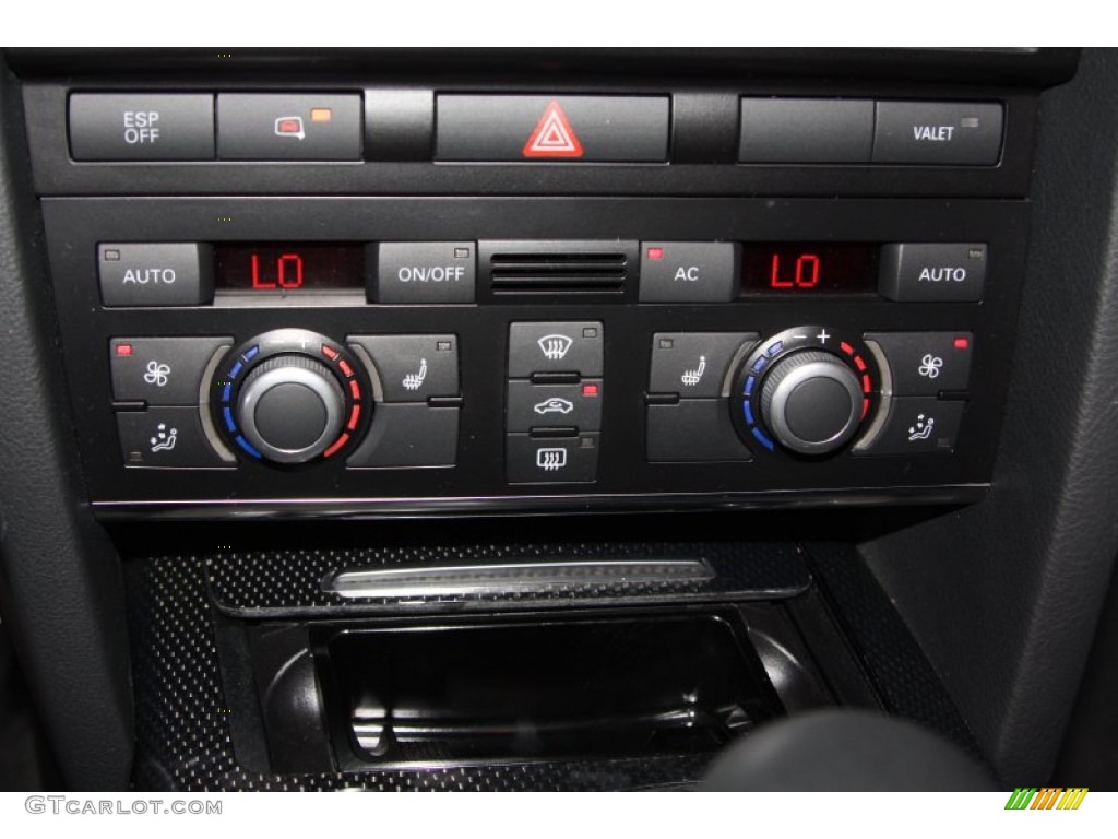 2011 Audi S6 5.2 FSI quattro Sedan Controls Photo #71287810