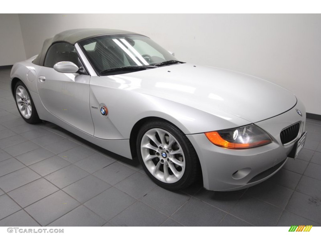 2003 Z4 2.5i Roadster - Titanium Silver Metallic / Pearl Grey photo #9