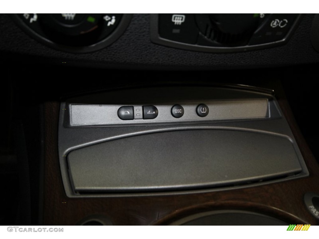 2003 Z4 2.5i Roadster - Titanium Silver Metallic / Pearl Grey photo #20