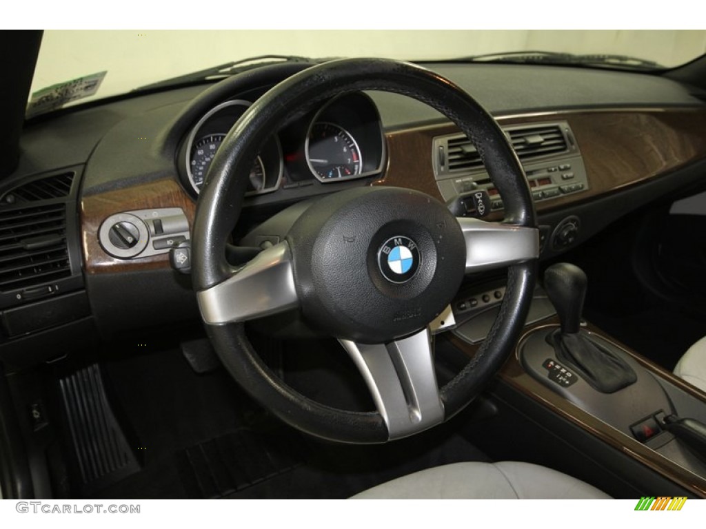 2003 BMW Z4 2.5i Roadster Pearl Grey Steering Wheel Photo #71290417