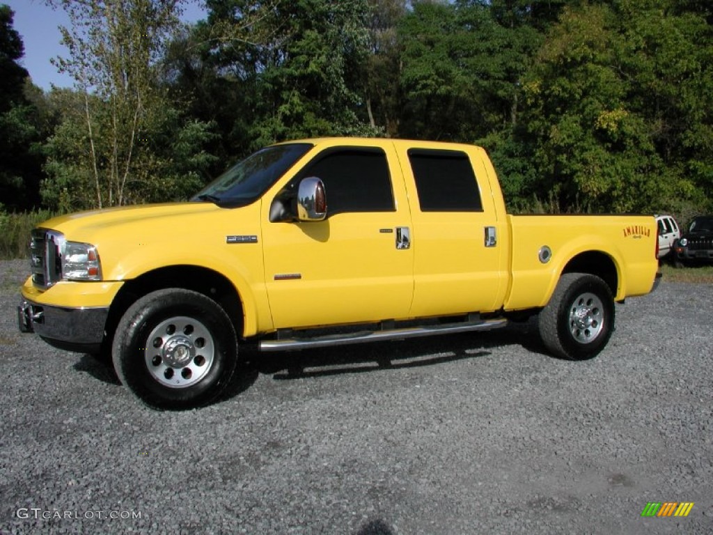 2006 F250 Super Duty Amarillo Special Edition Crew Cab 4x4 - Screaming Yellow / Black photo #2