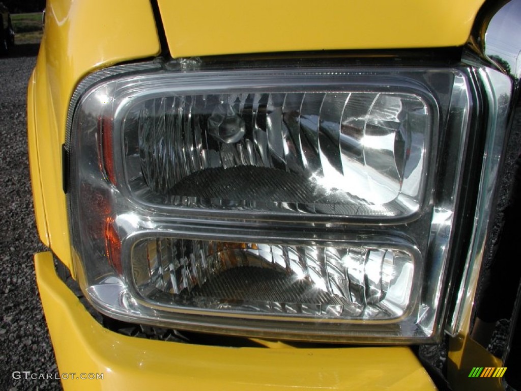 2006 F250 Super Duty Amarillo Special Edition Crew Cab 4x4 - Screaming Yellow / Black photo #33