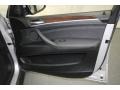 Titanium Silver Metallic - X5 xDrive30i Photo No. 40