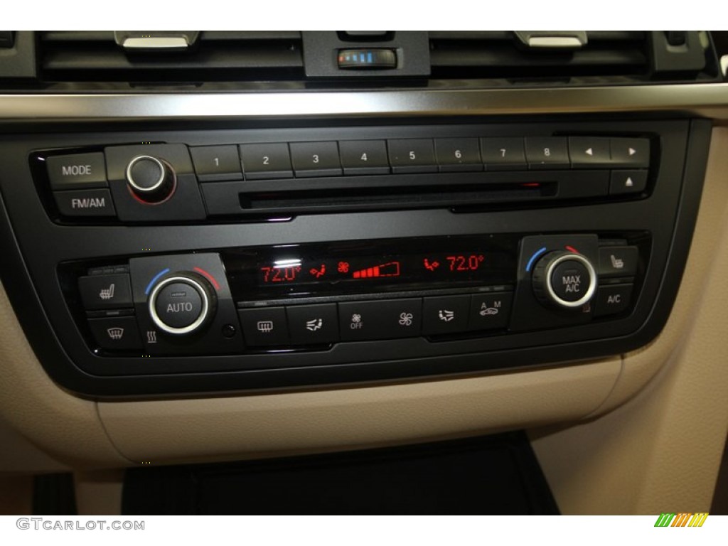 2013 BMW 3 Series 328i Sedan Audio System Photos