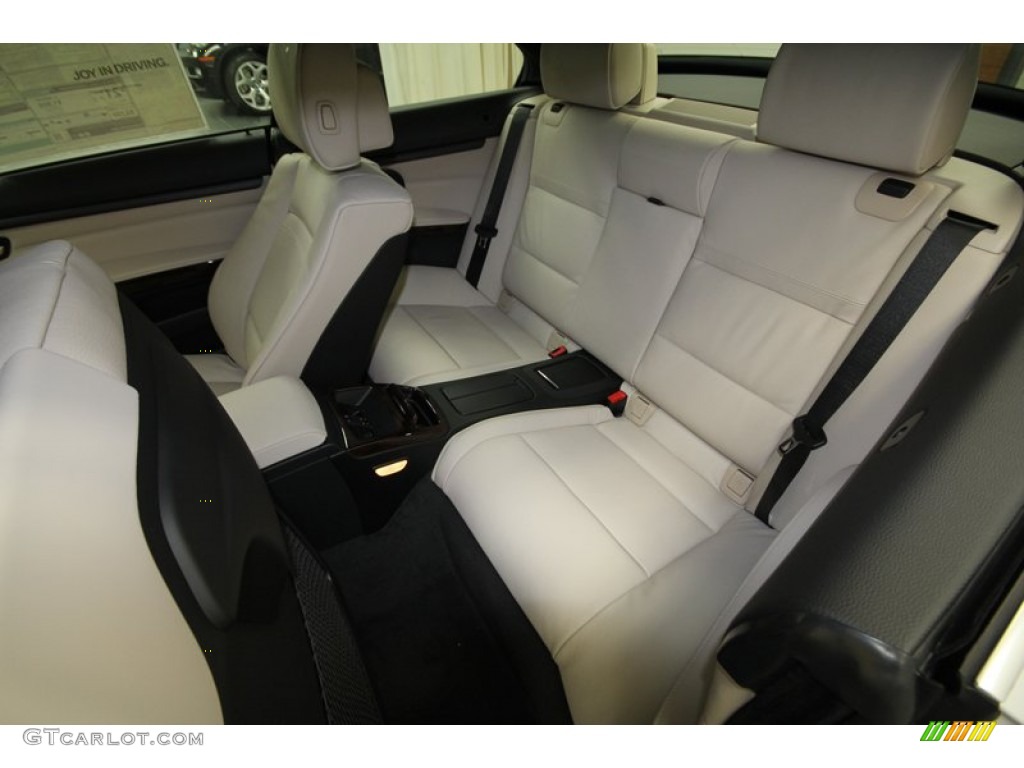 2013 BMW 3 Series 328i Convertible Rear Seat Photo #71298541