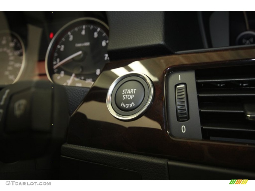 2013 3 Series 328i Convertible - Mineral White Metallic / Oyster photo #23