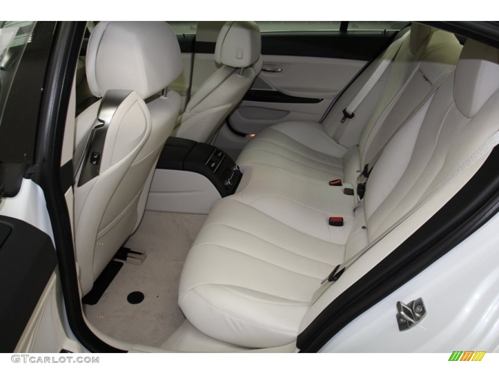 2013 BMW 6 Series 640i Gran Coupe Rear Seat Photo #71299006