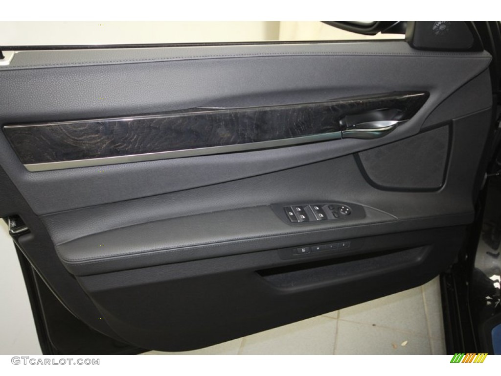 2013 7 Series 740Li Sedan - Black Sapphire Metallic / Black photo #12
