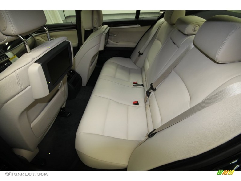 Oyster/Black Interior 2013 BMW 5 Series 535i Sedan Photo #71300293