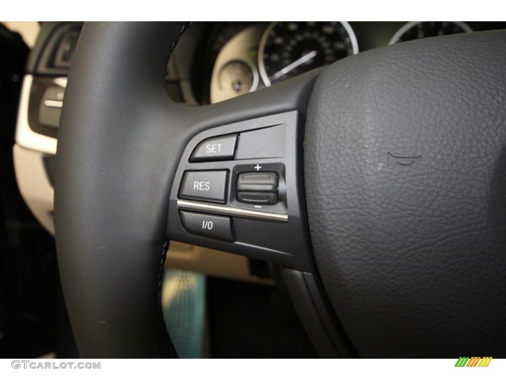 2013 BMW 5 Series 535i Sedan Controls Photo #71300386