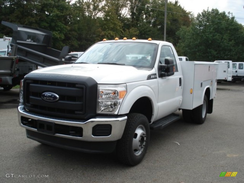 Oxford White 2012 Ford F350 Super Duty XL Regular Cab 4x4 Commercial Exterior Photo #71301427