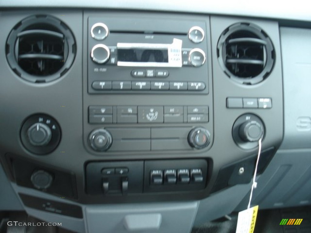 2012 Ford F350 Super Duty XL Regular Cab 4x4 Commercial Controls Photo #71301517