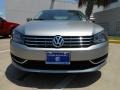 2013 Tungsten Silver Metallic Volkswagen Passat 2.5L SE  photo #2